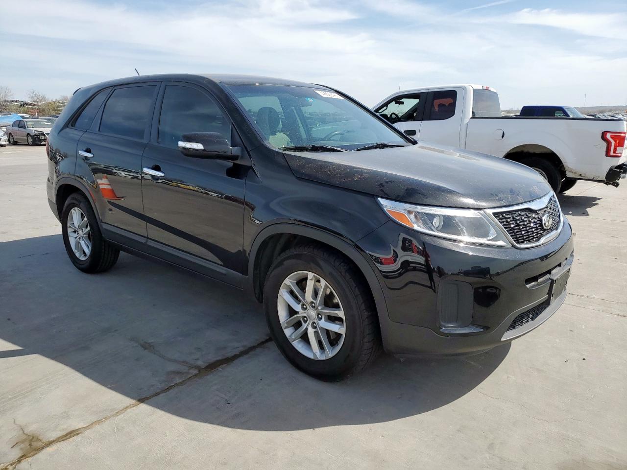 2014 Kia Sorento - Image 4
