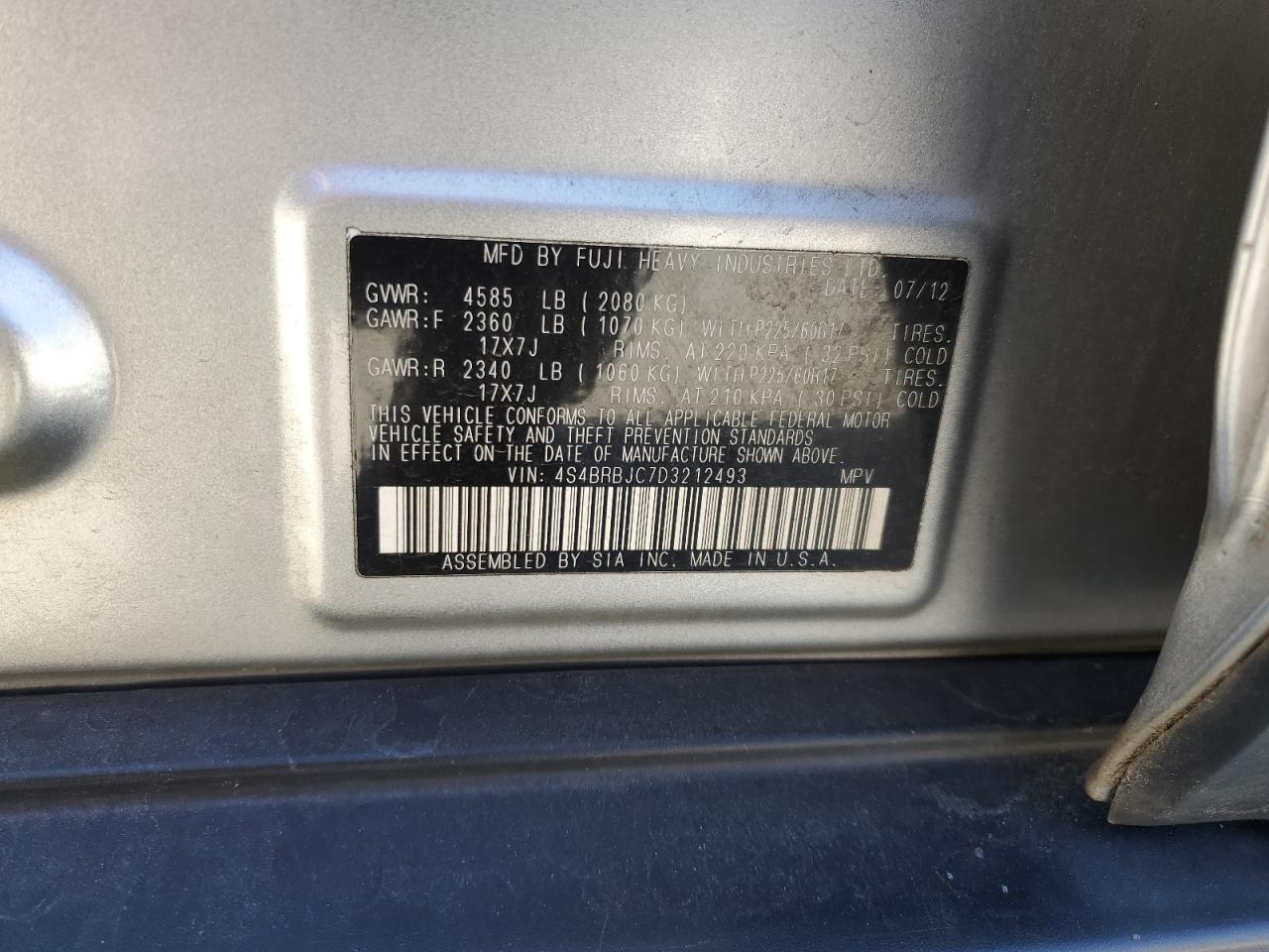 2013 Subaru Outback - Image 13