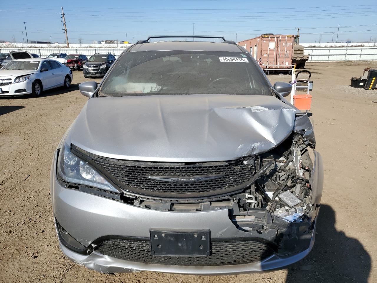 2018 Chrysler Pacifica - Image 5