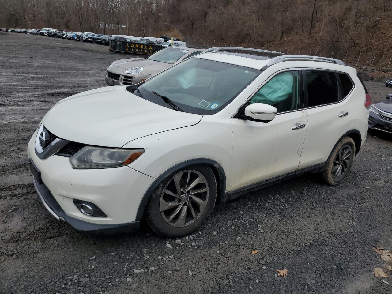 2015 Nissan Rogue - Image 1