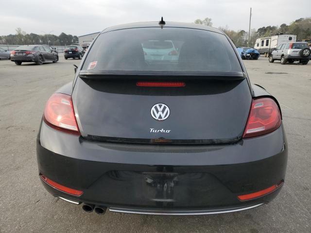  VOLKSWAGEN BEETLE 2018 Черный