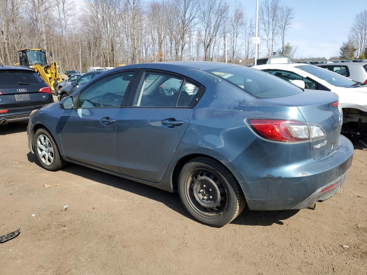 2011 Mazda 3 - Image 2