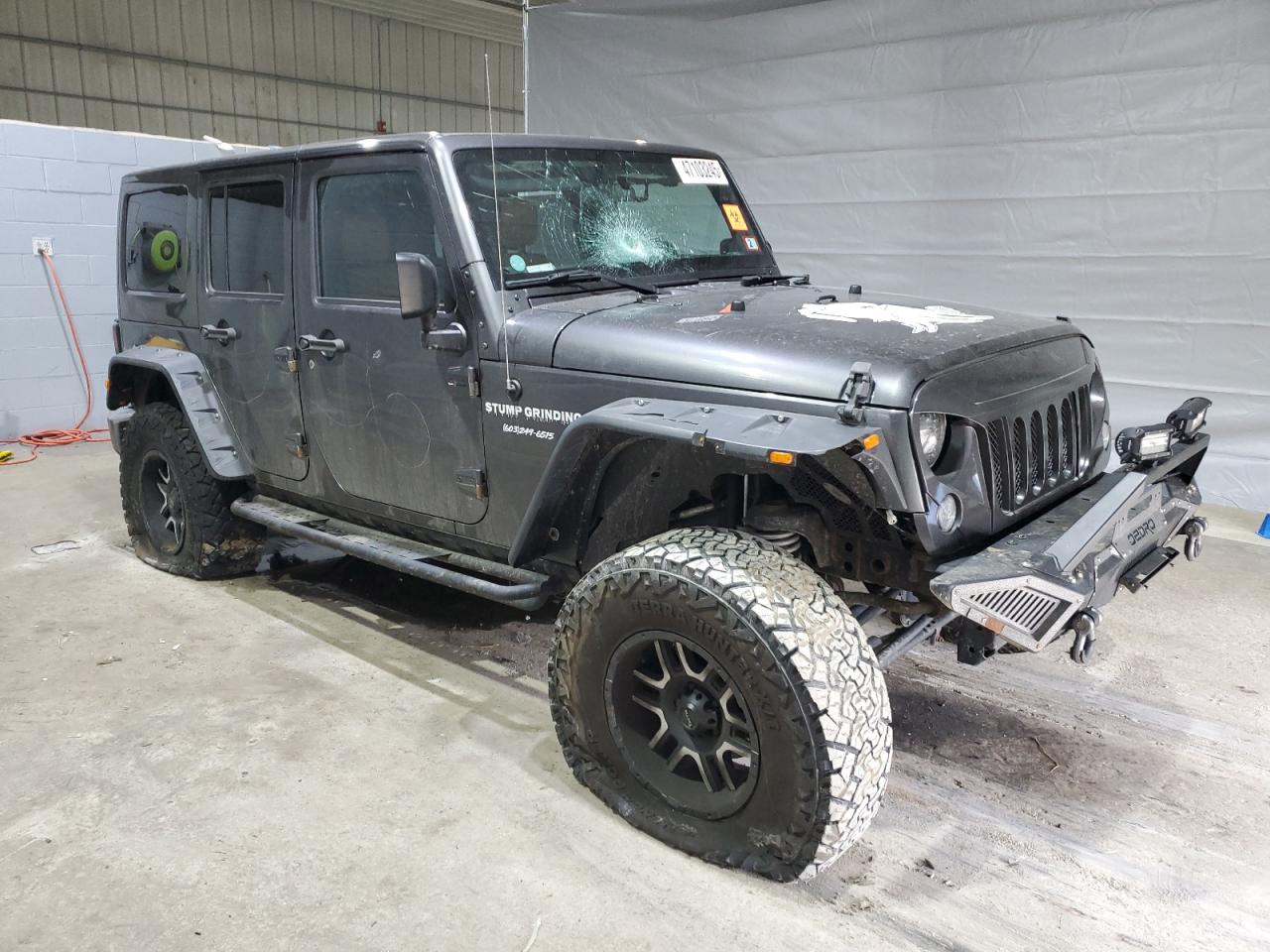 2016 Jeep Wrangler - Image 4
