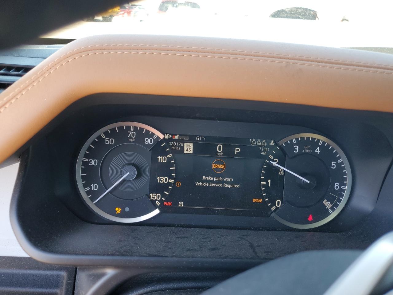 2023 Land Rover Defender - Image 9
