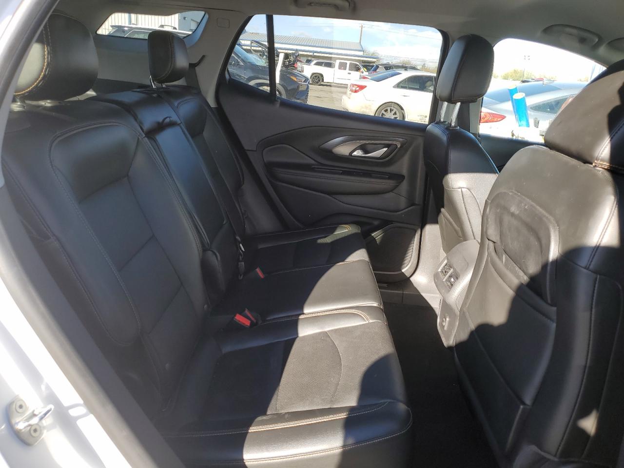 2020 GMC Terrain - Image 11
