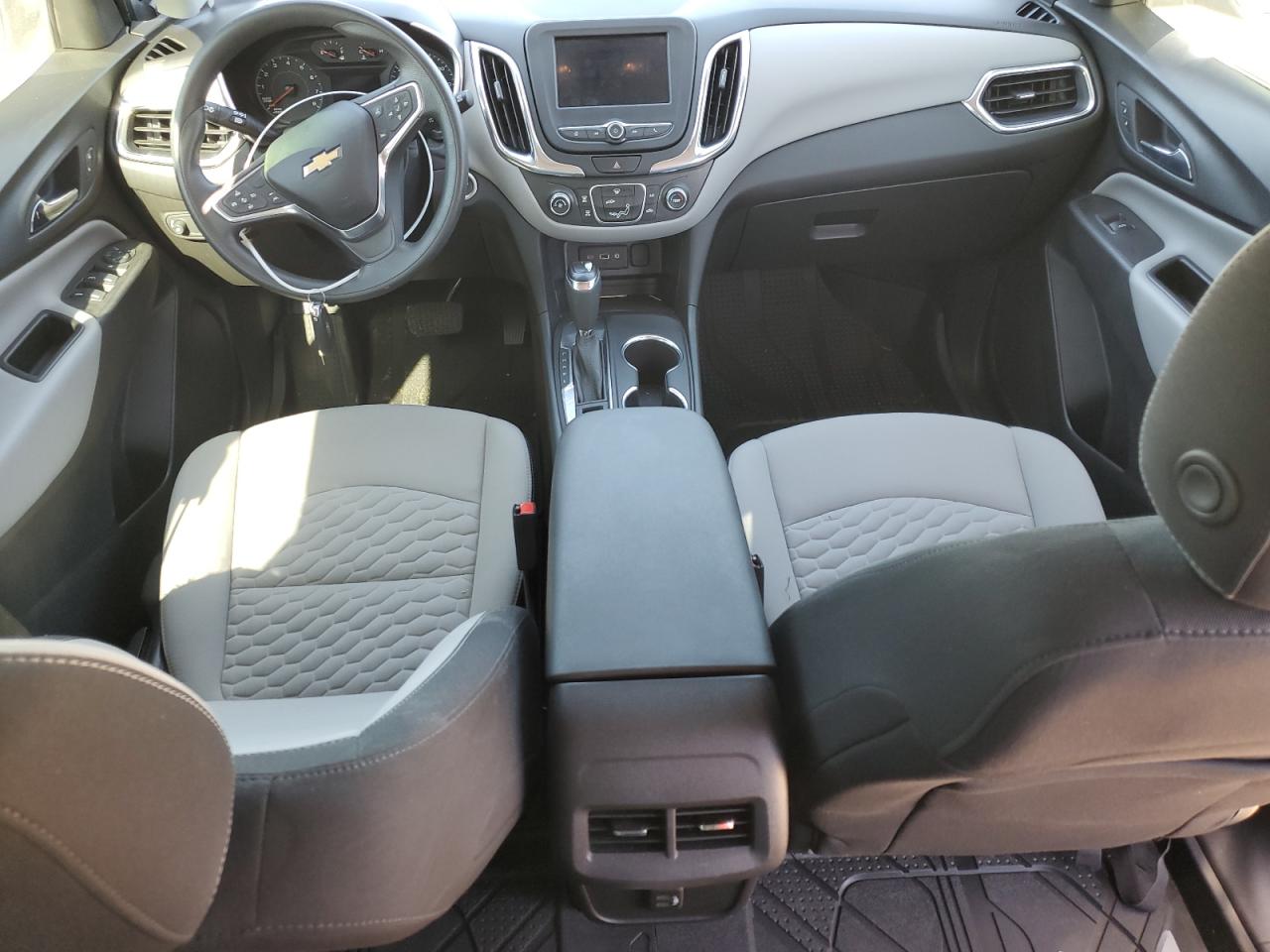2020 Chevrolet Equinox - Image 8