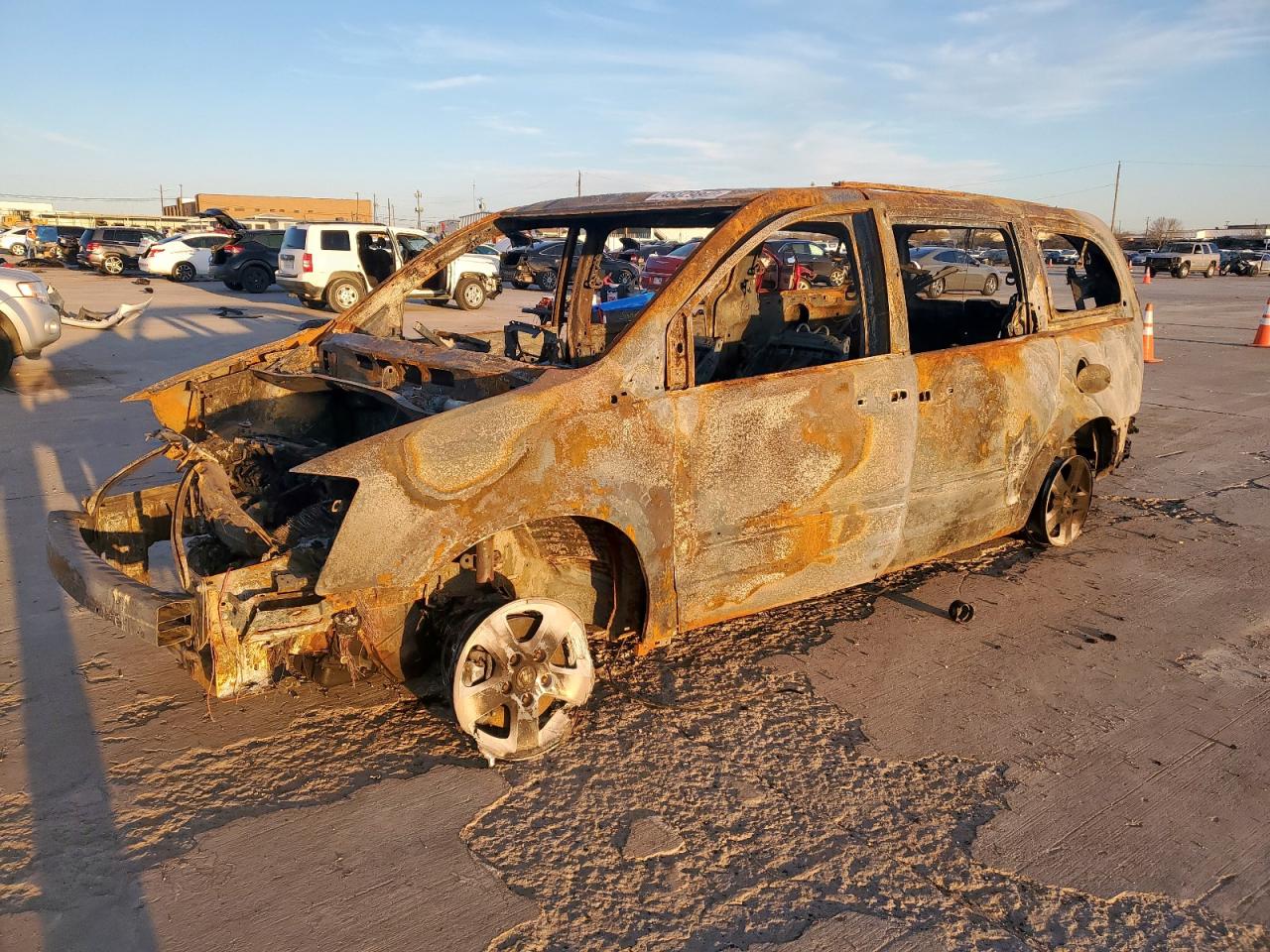2009 Dodge Grand Caravan Sxt na sprzedaż w Grand Prairie, TX - Burn