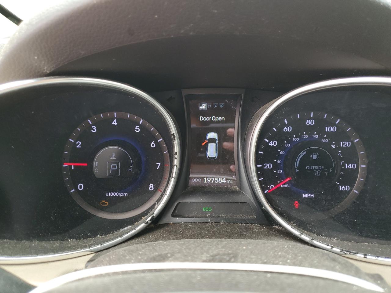 2013 Hyundai Santa Fe - Image 9
