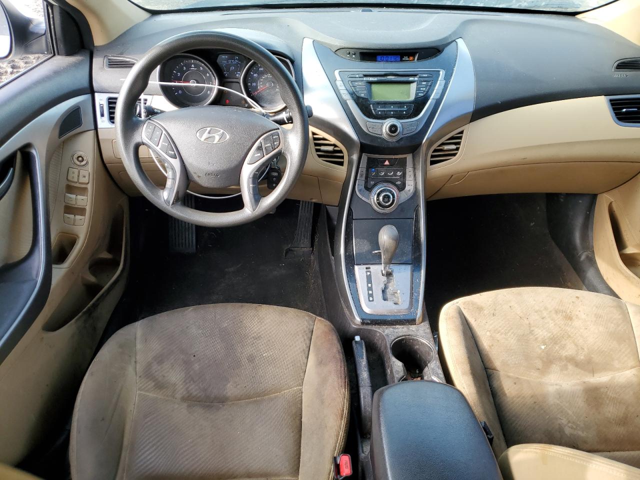 2013 Hyundai Elantra - Image 8