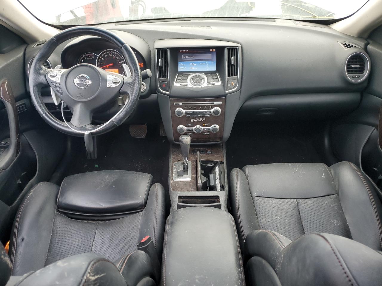 2010 Nissan Maxima - Image 8