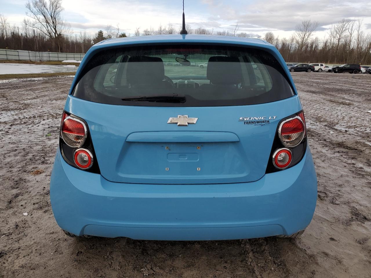 2014 Chevrolet Sonic - Image 6