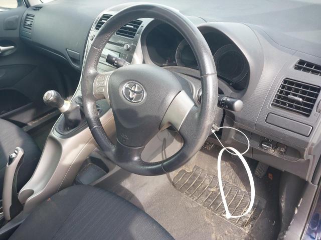 2008 TOYOTA AURIS TR V