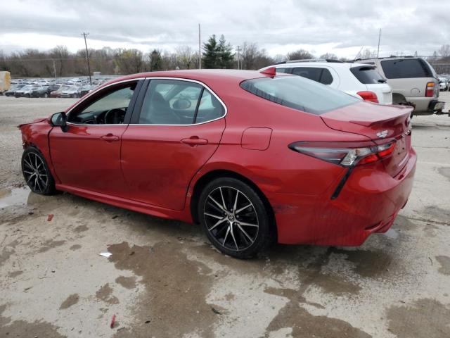 TOYOTA CAMRY 2022 Красный