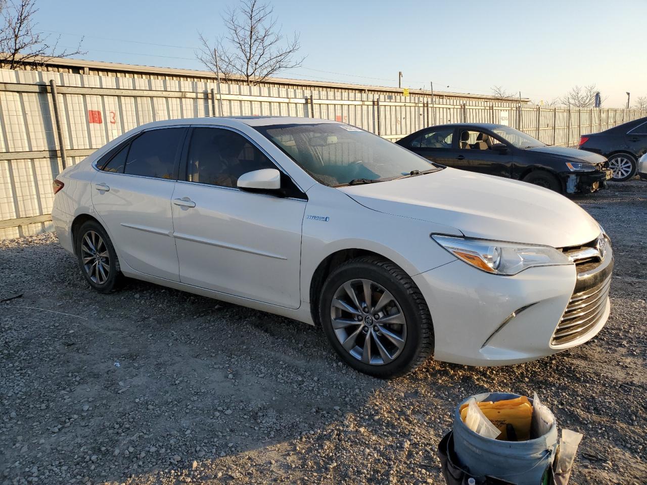 2015 Toyota Camry - Image 4