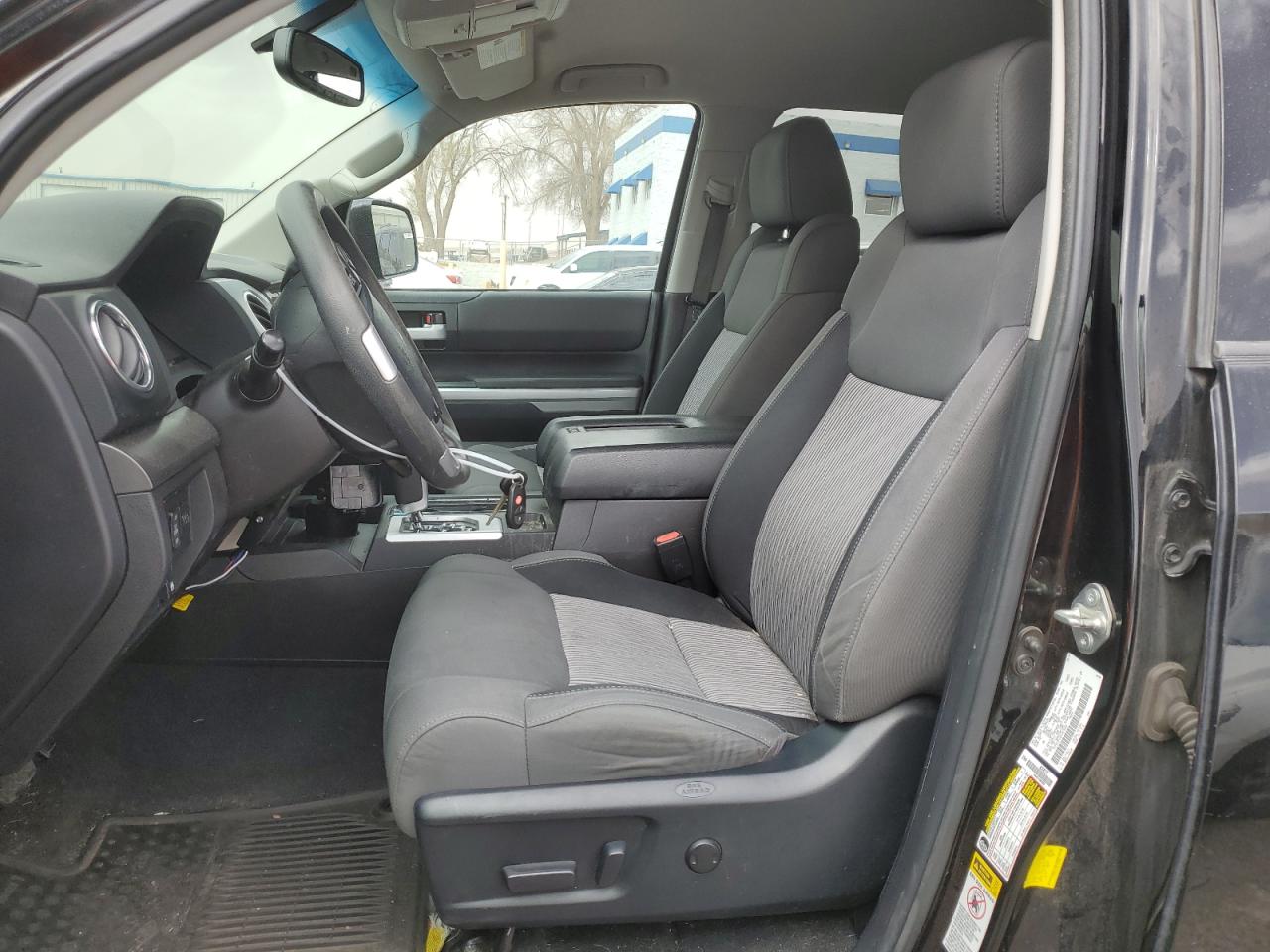 2015 Toyota Tundra - Image 7