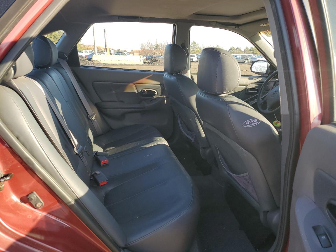 2003 Hyundai Elantra - Image 10