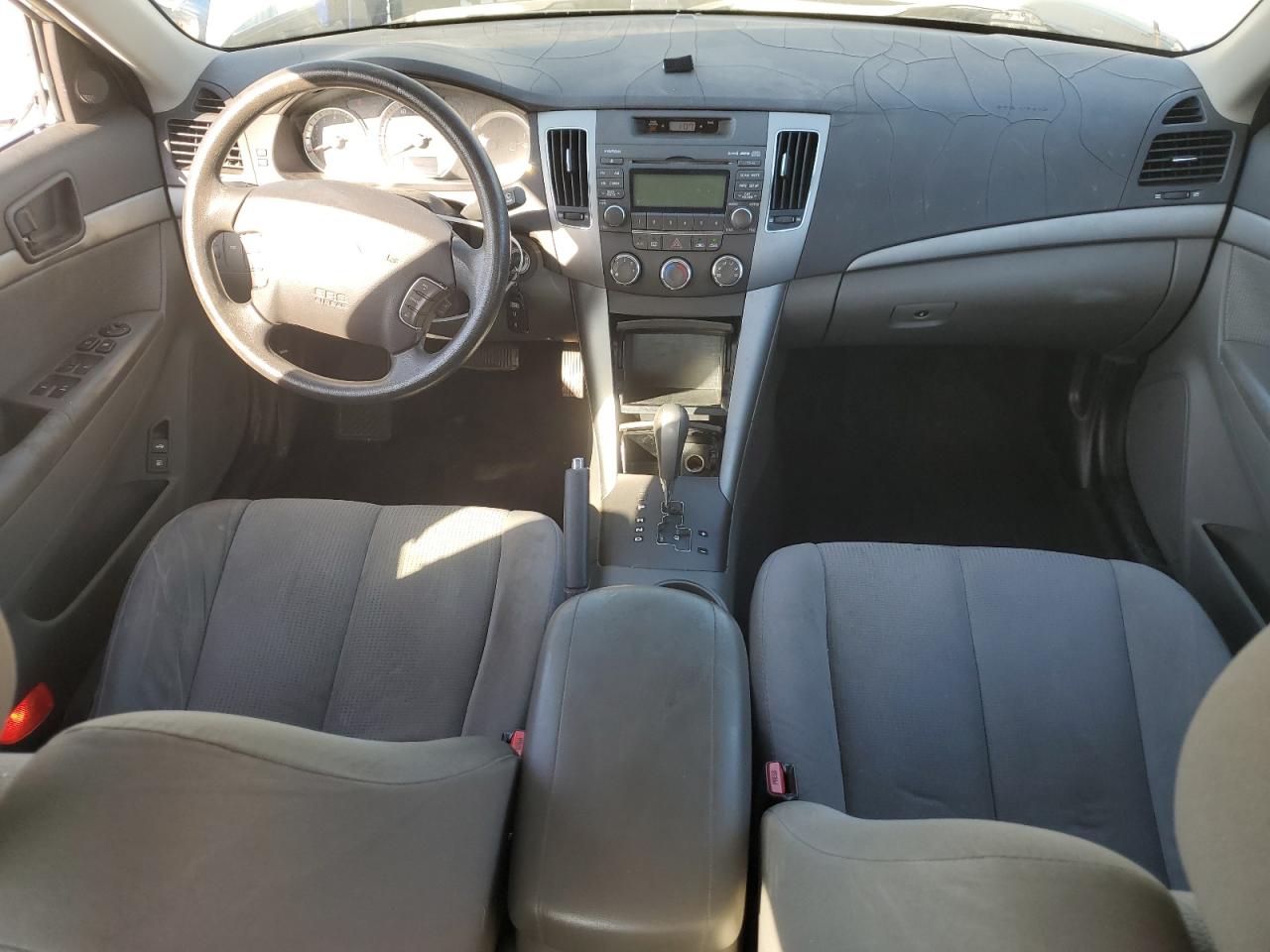 2009 Hyundai Sonata - Image 8