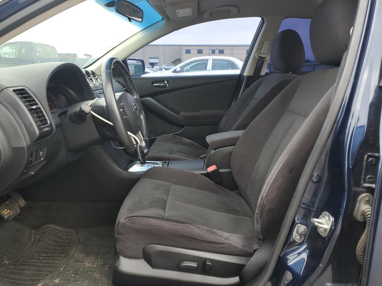 2011 Nissan Altima - Image 7