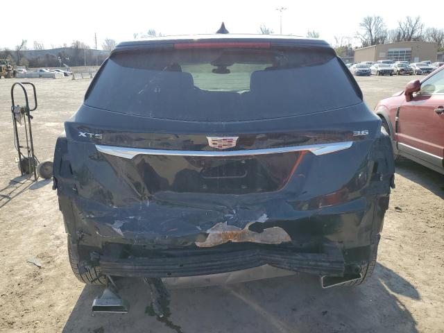  CADILLAC XT5 2018 Czarny
