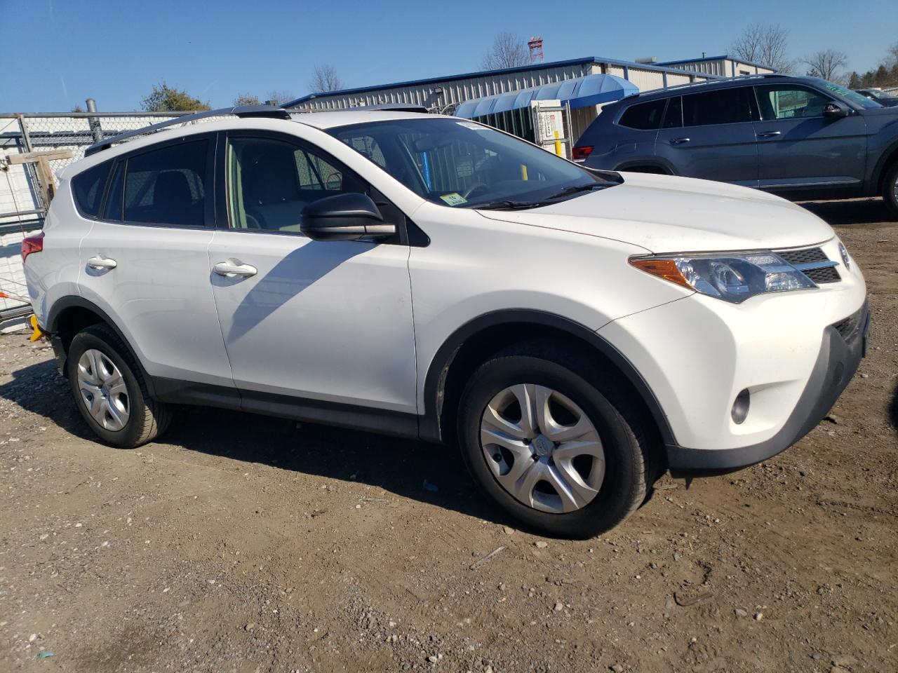 2014 Toyota RAV 4 - Image 4