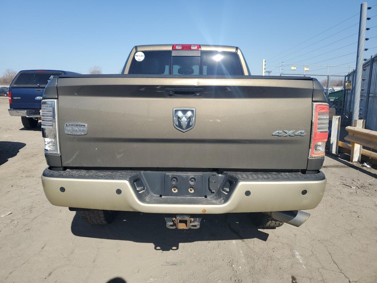 2015 RAM 2500 - Image 6