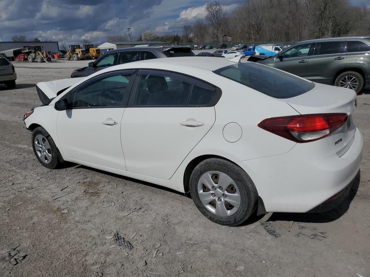 2017 Kia Forte - Image 2