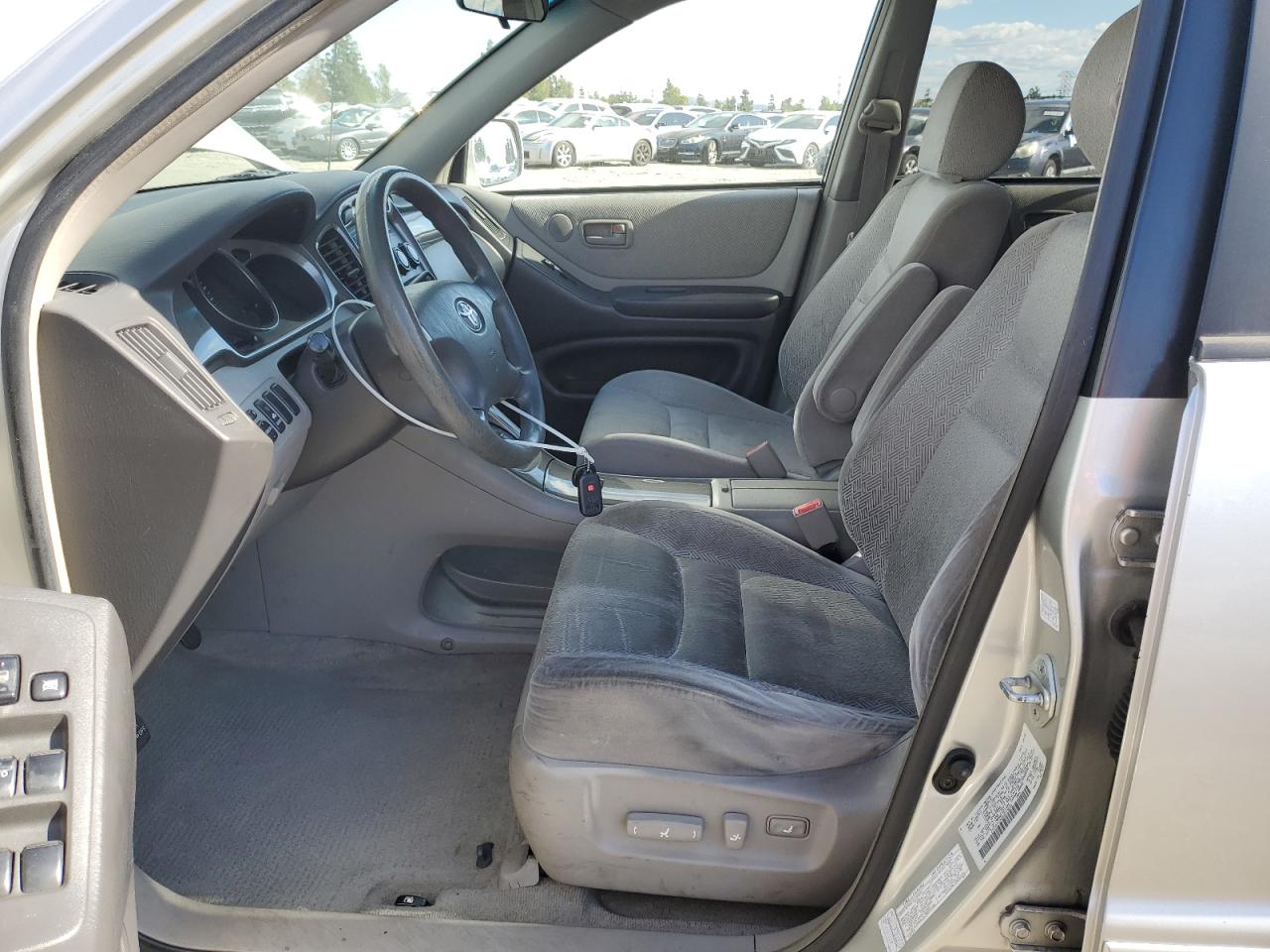 2002 Toyota Highlander - Image 7
