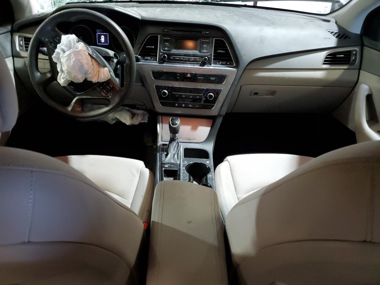 2015 Hyundai Sonata - Image 8