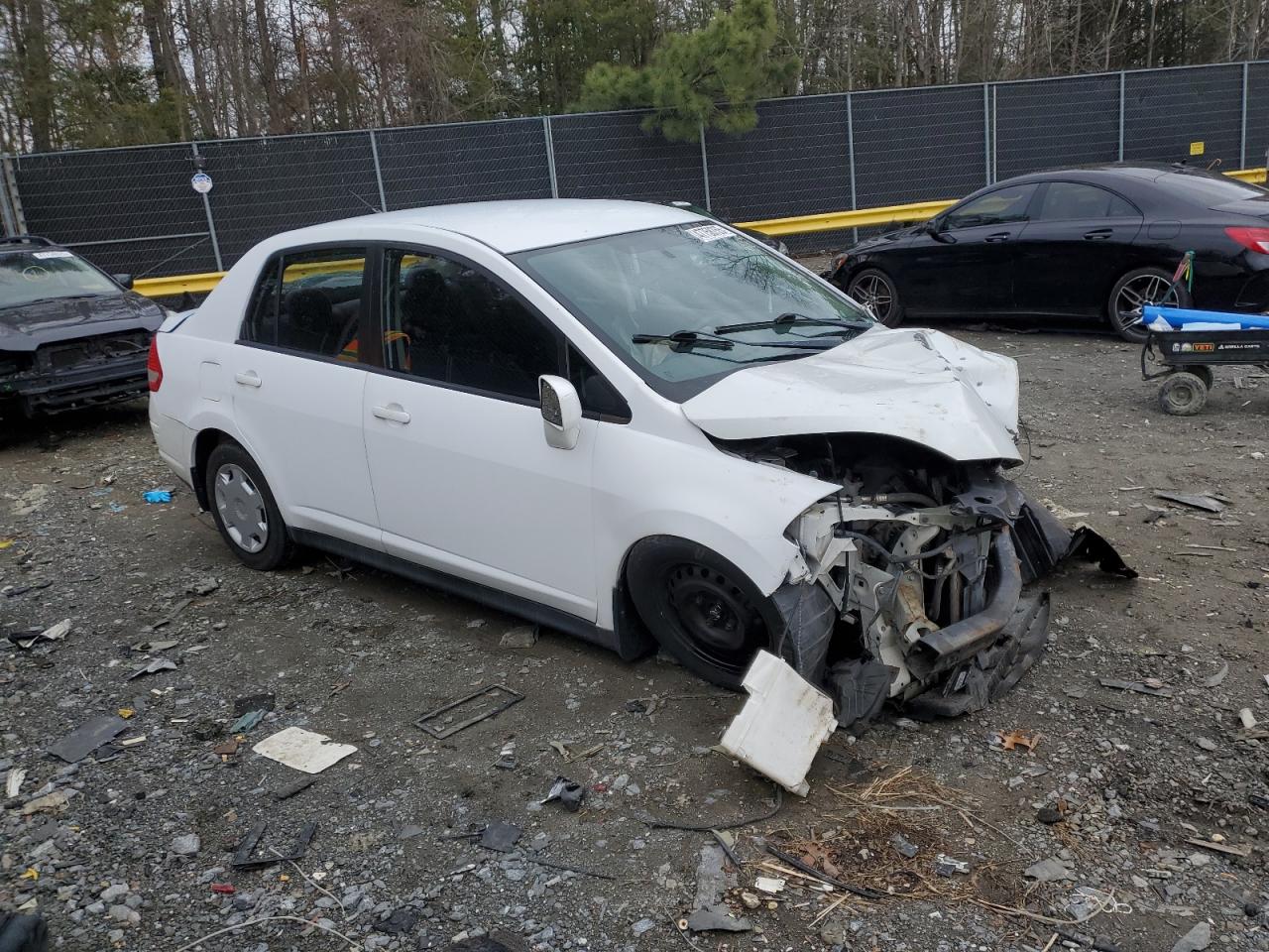2009 Nissan Versa - Image 4