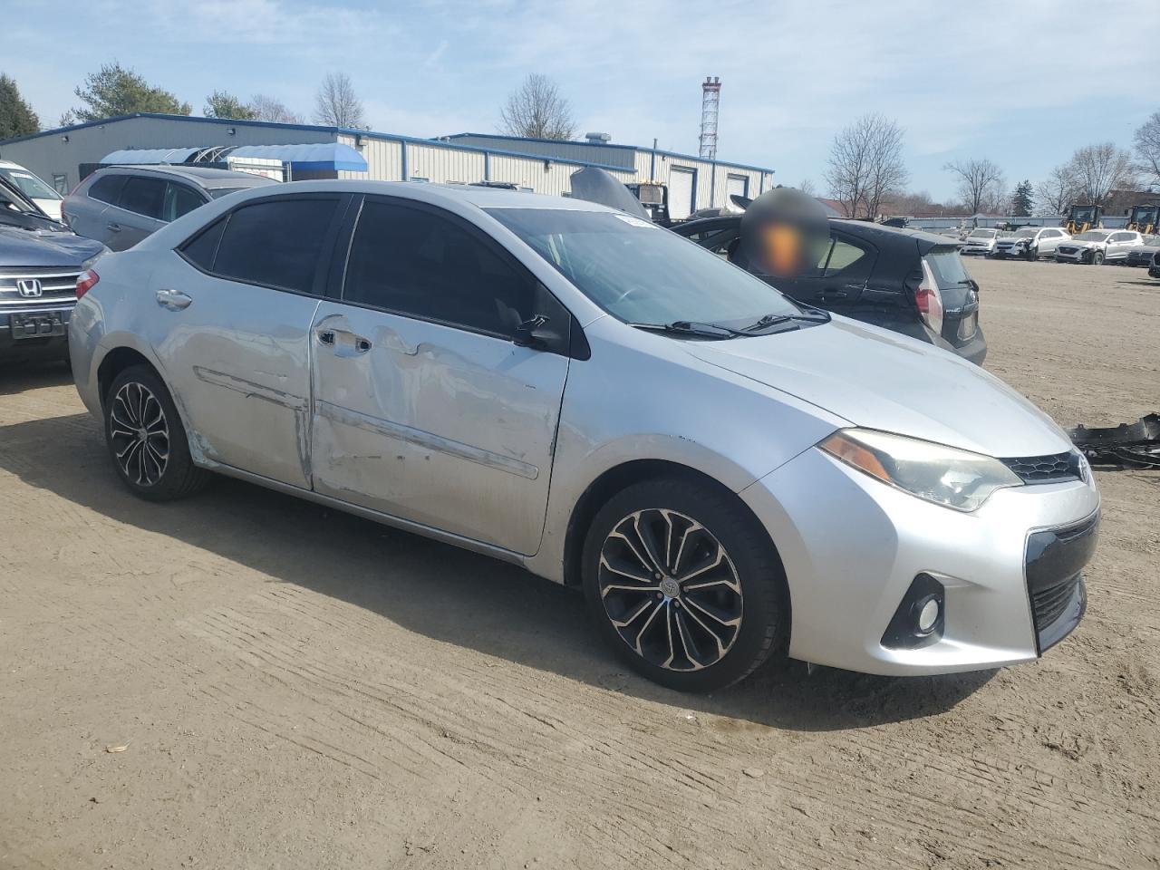 2015 Toyota Corolla - Image 4