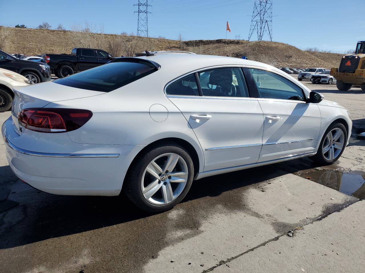 2014 Volkswagen Passat CC - Image 3
