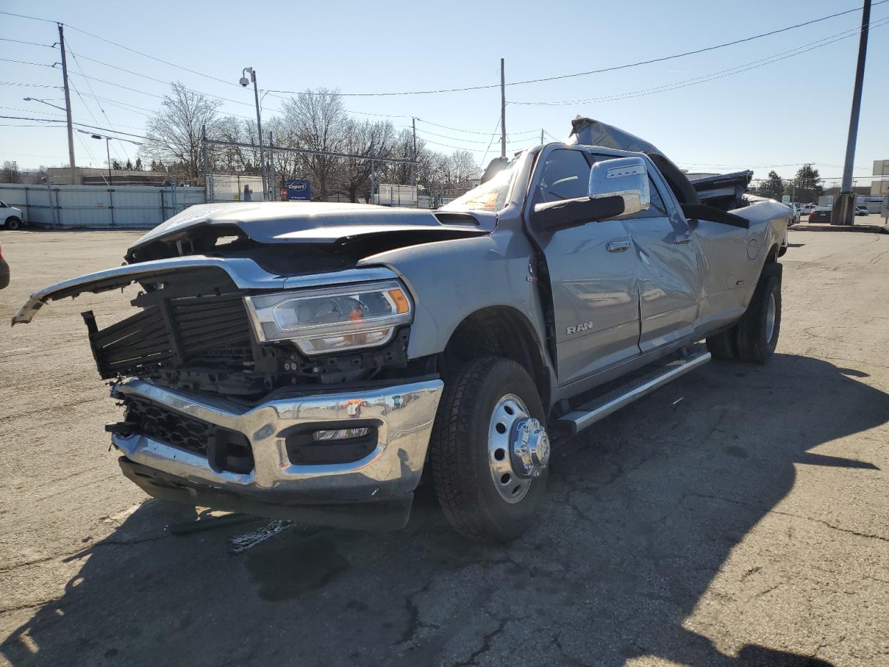 2024 Ram 3500 Laramie zu verkaufen in Moraine, OH - All Over