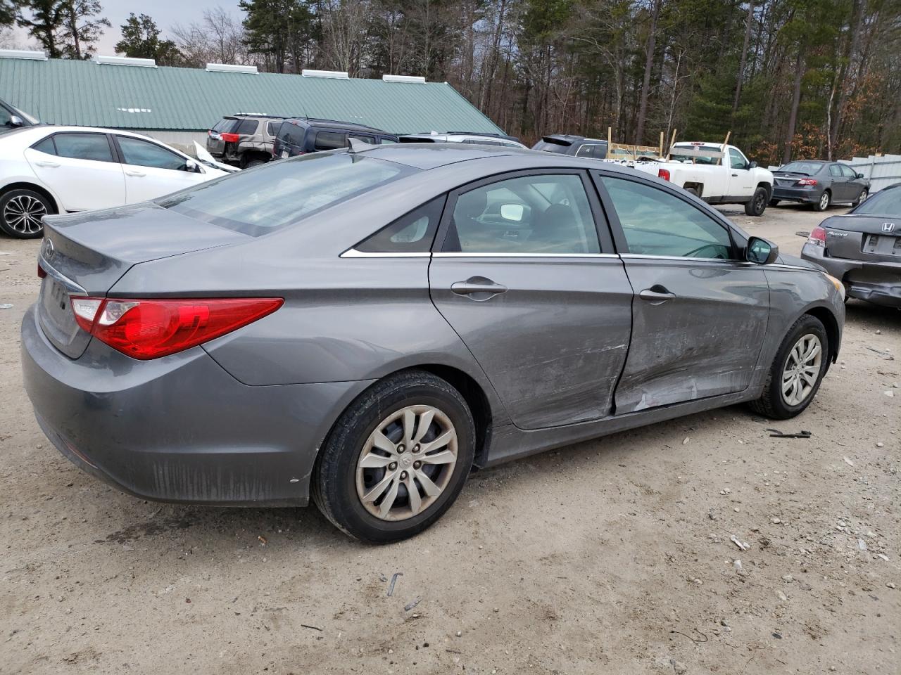 2013 Hyundai Sonata - Image 3