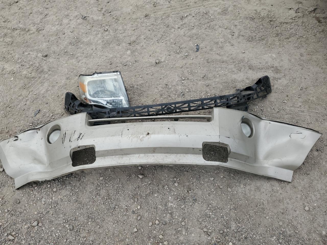 2010 Ford Expedition - Image 12