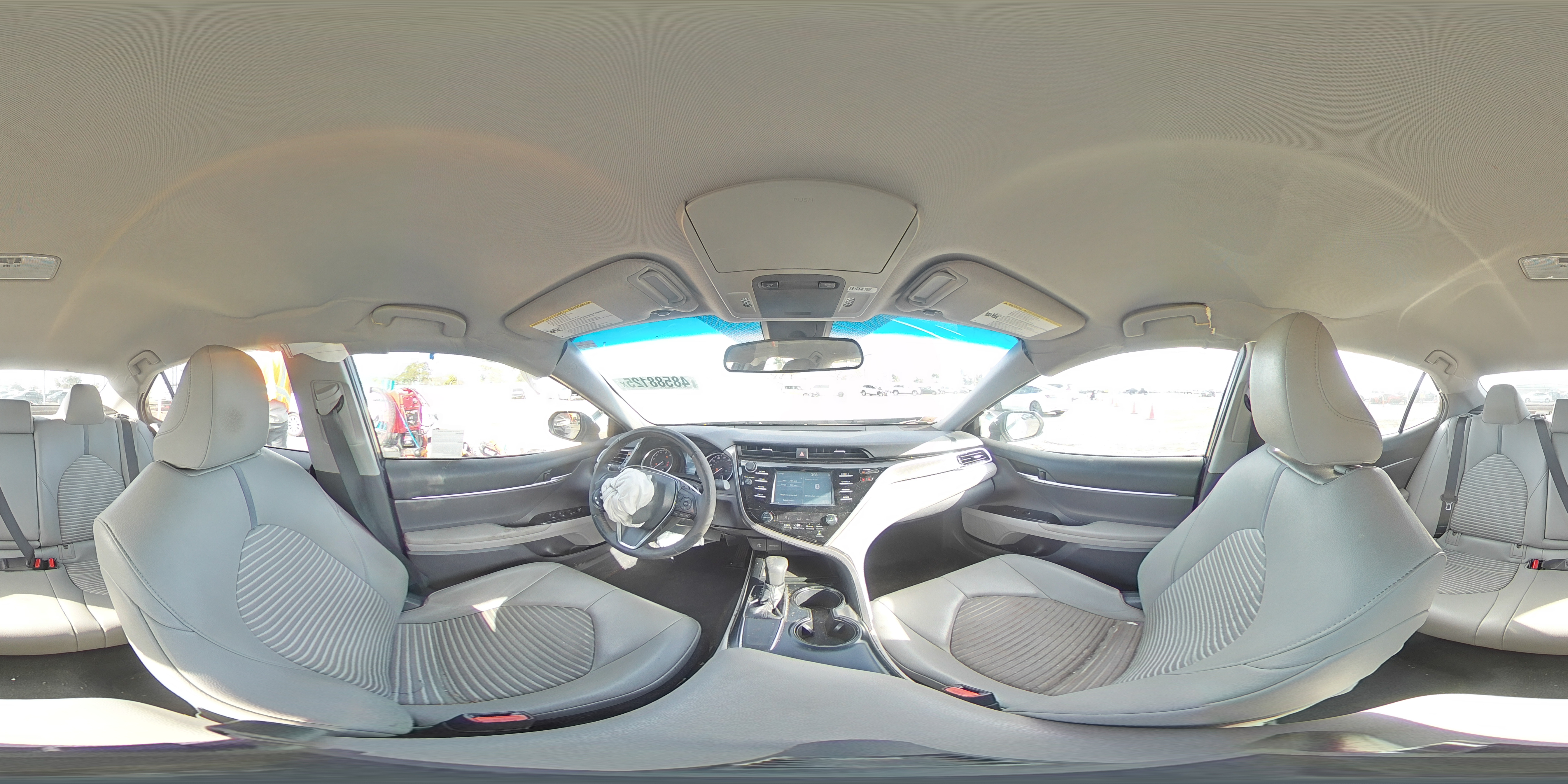 2018 Toyota Camry - Image 13