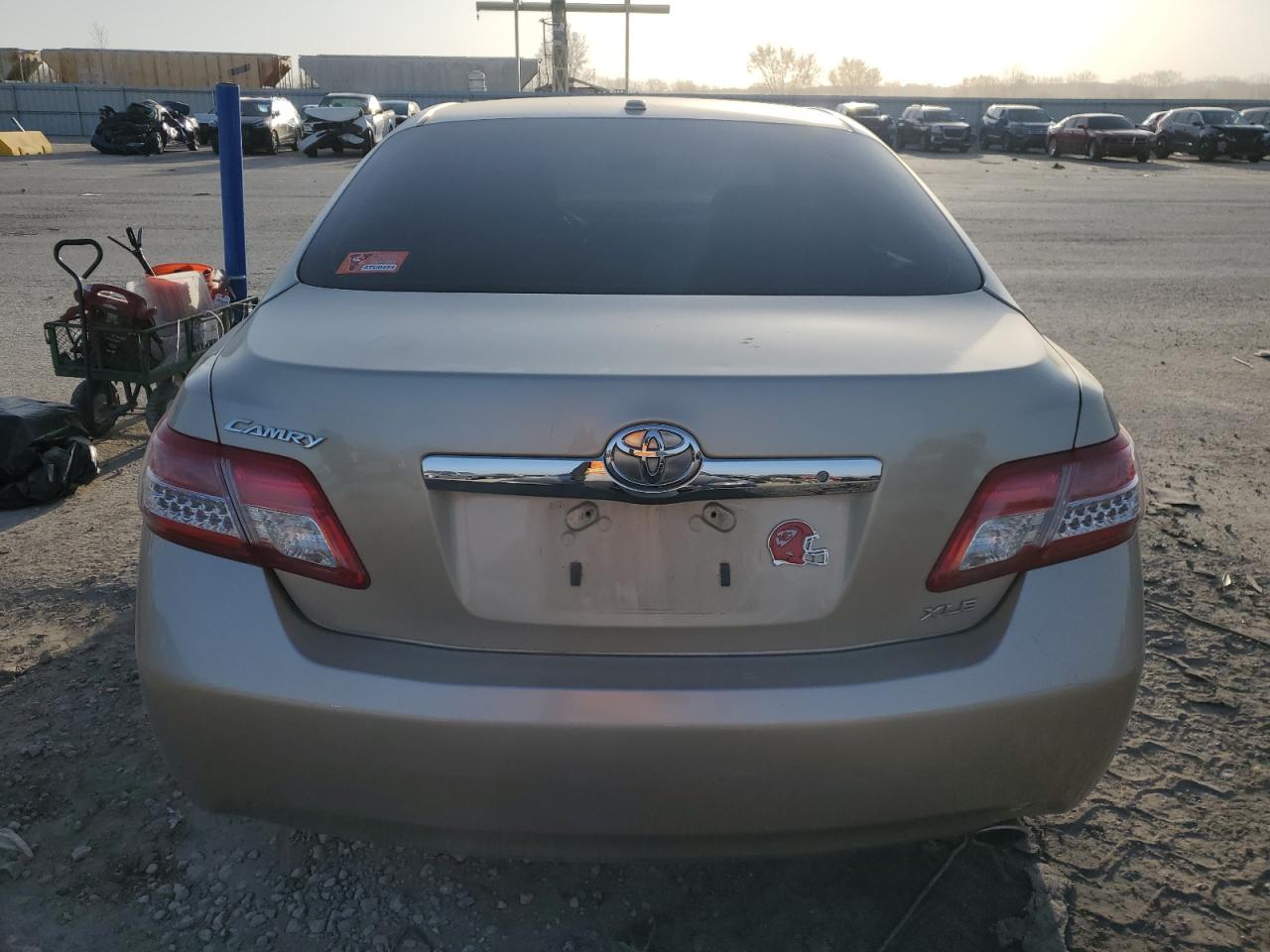 2010 Toyota Camry - Image 6