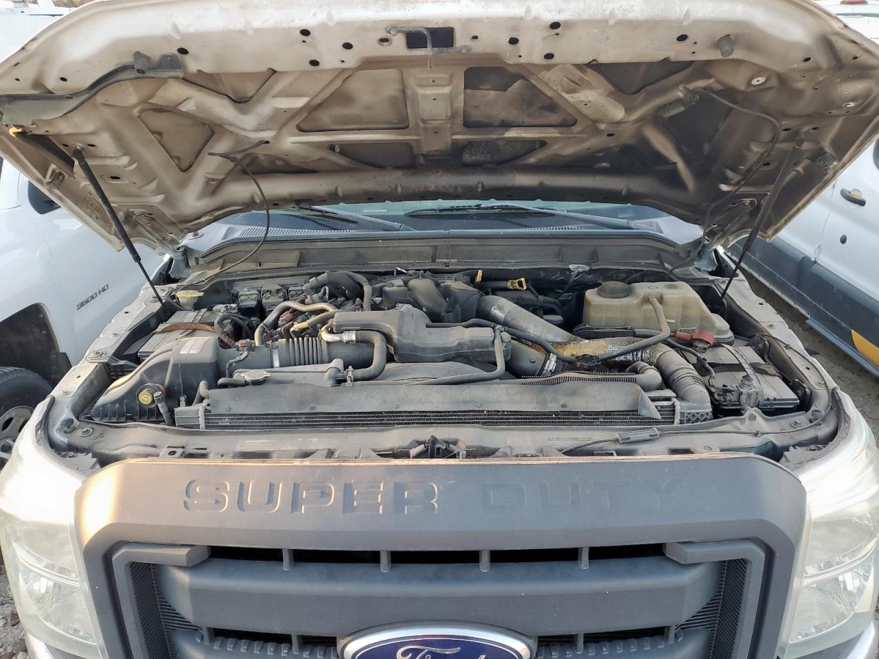 2015 Ford F350 - Image 11