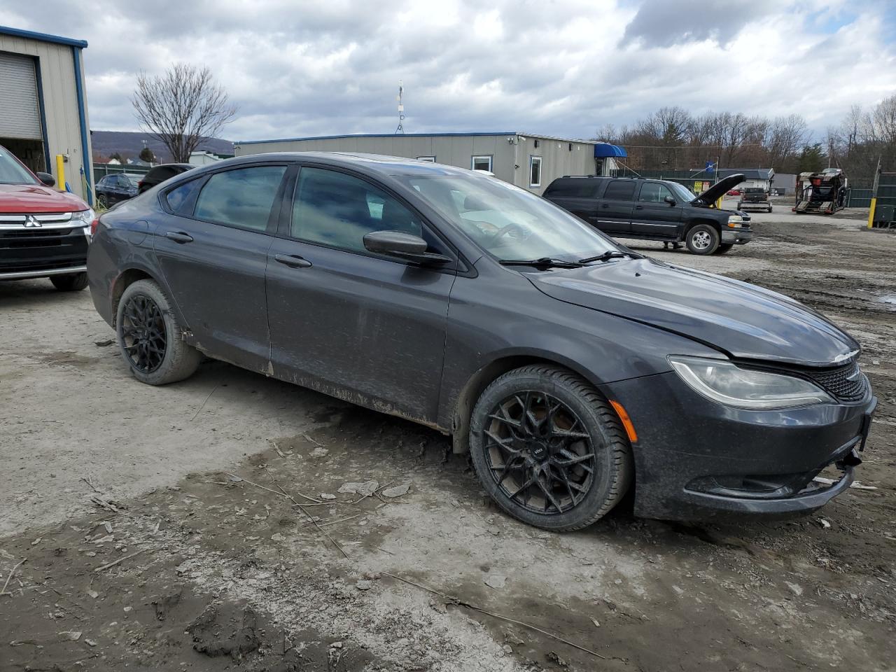2015 Chrysler 200 - Image 4