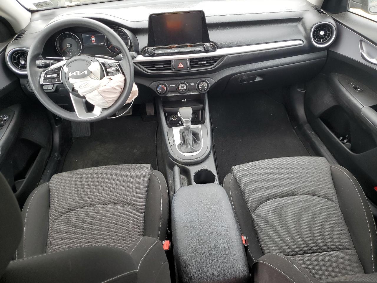 2024 Kia Forte - Image 8