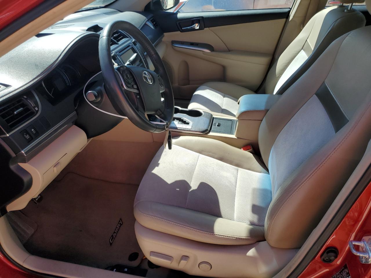 2012 Toyota Camry - Image 7