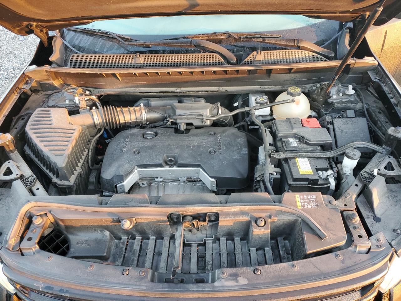 2021 GMC Acadia - Image 13