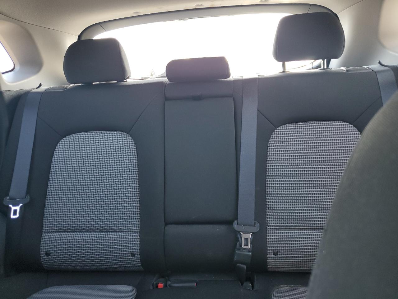2018 Hyundai Kona - Image 10