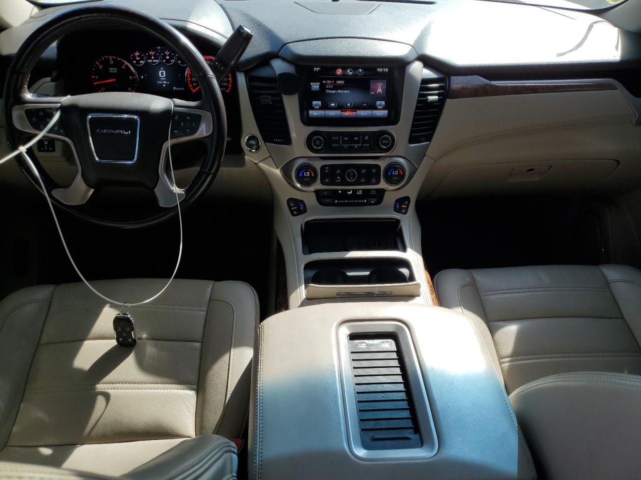 2015 GMC Yukon - Image 9