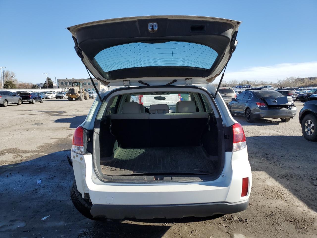 2013 Subaru Outback 2.5I VIN: 4S4BRCAC4D3313884 Lot: 47280665