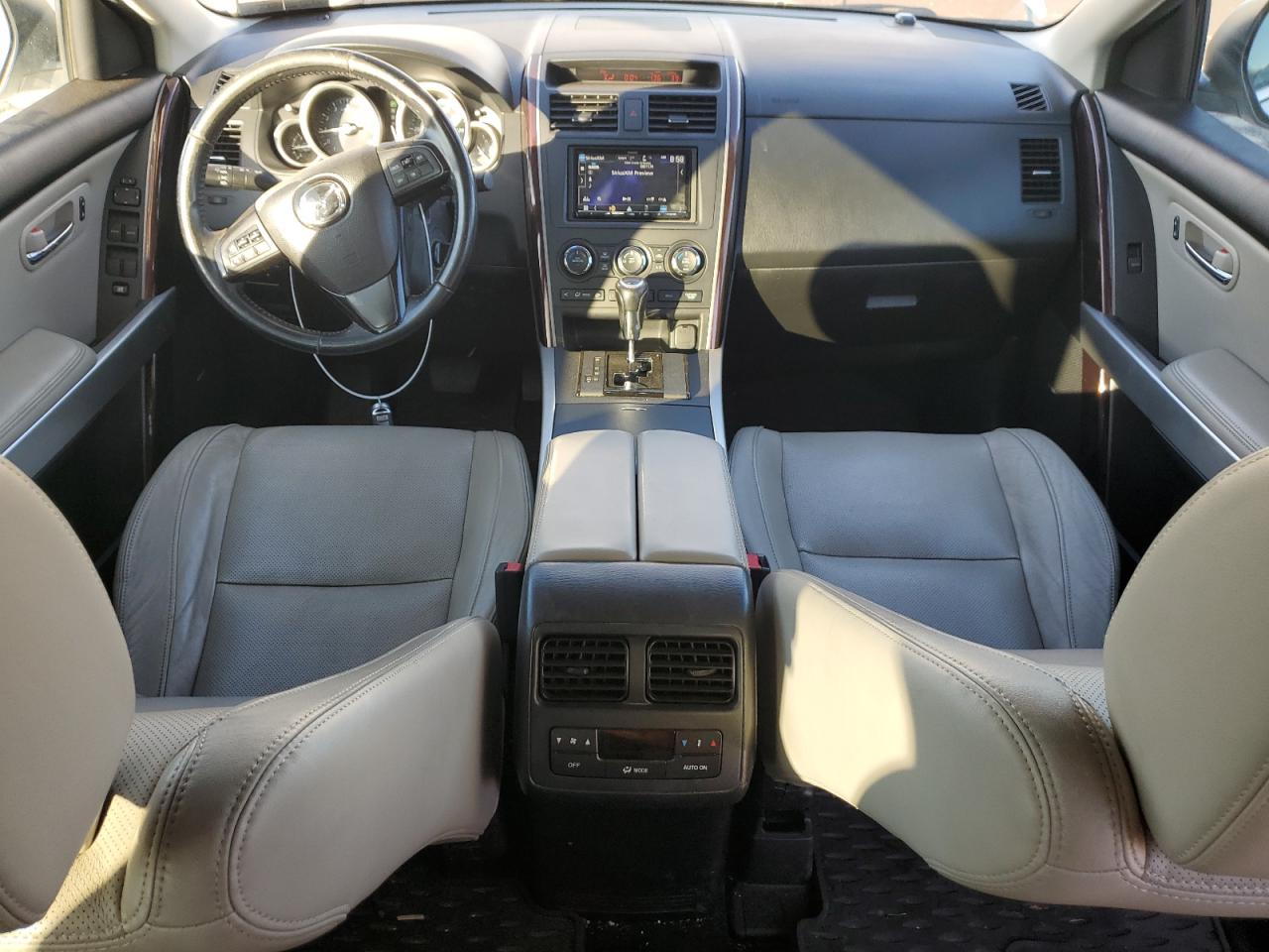 2015 Mazda CX-9 - Image 8