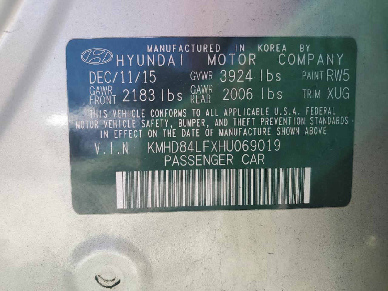 2017 Hyundai Elantra - Image 12