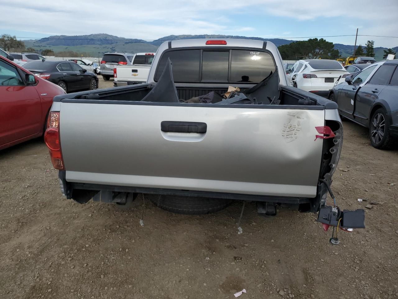 2015 Toyota Tacoma - Image 6