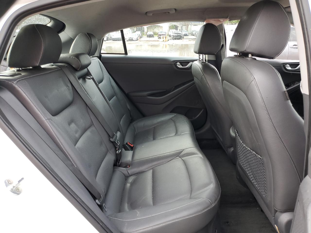2017 Hyundai IONIQ - Image 11