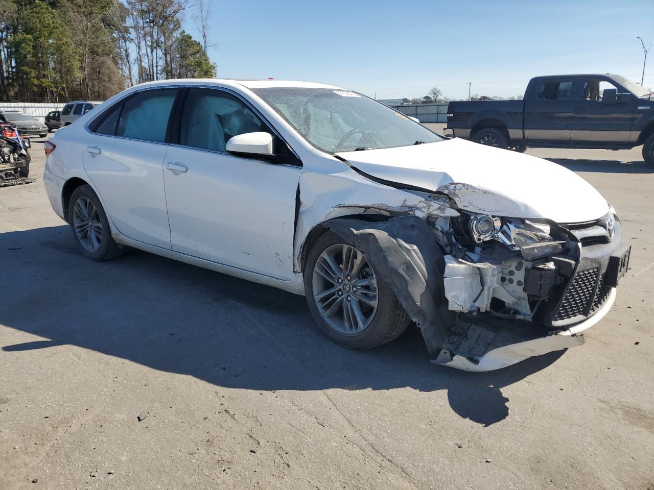 2017 Toyota Camry - Image 4