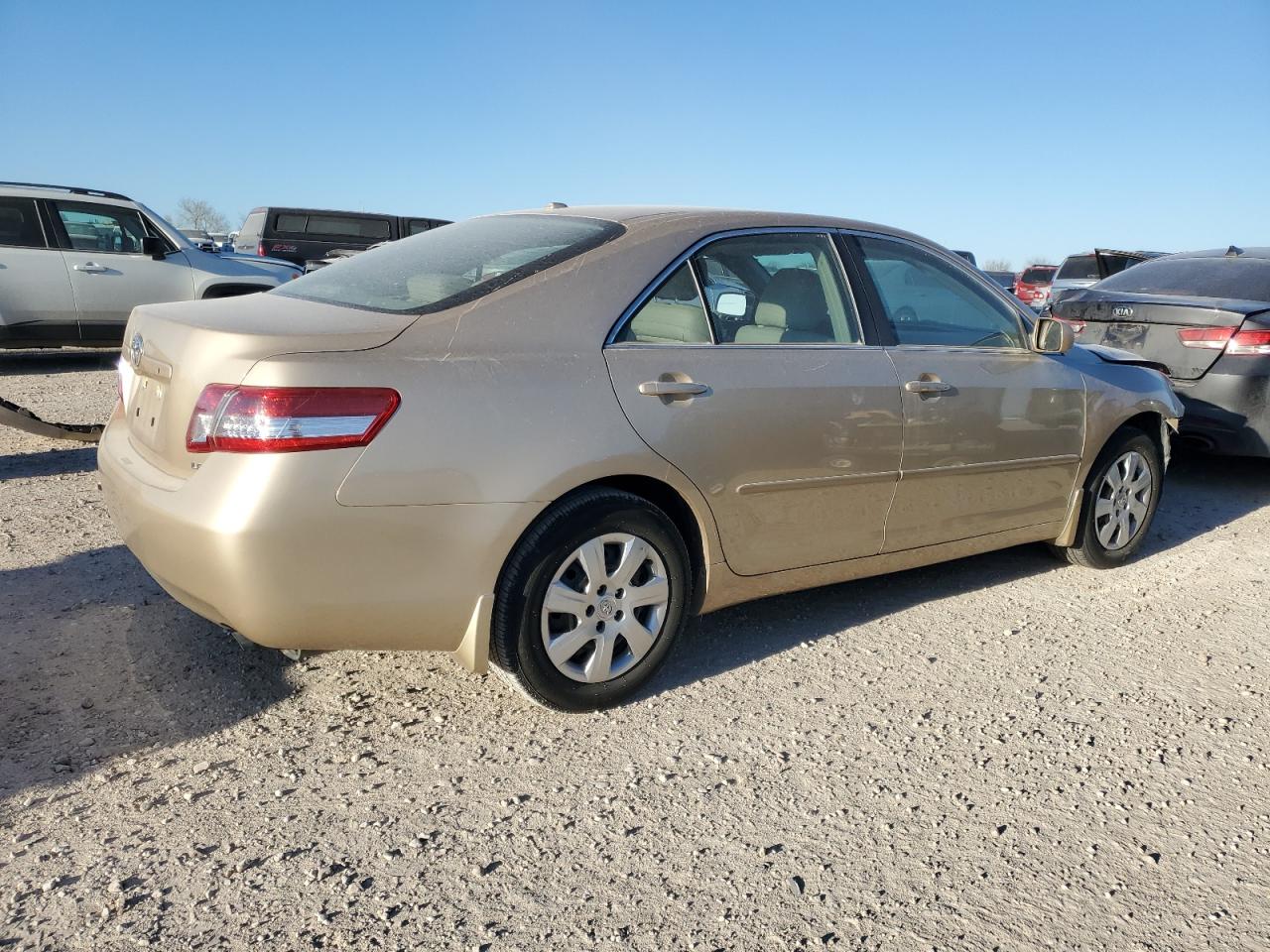 2010 Toyota Camry - Image 3